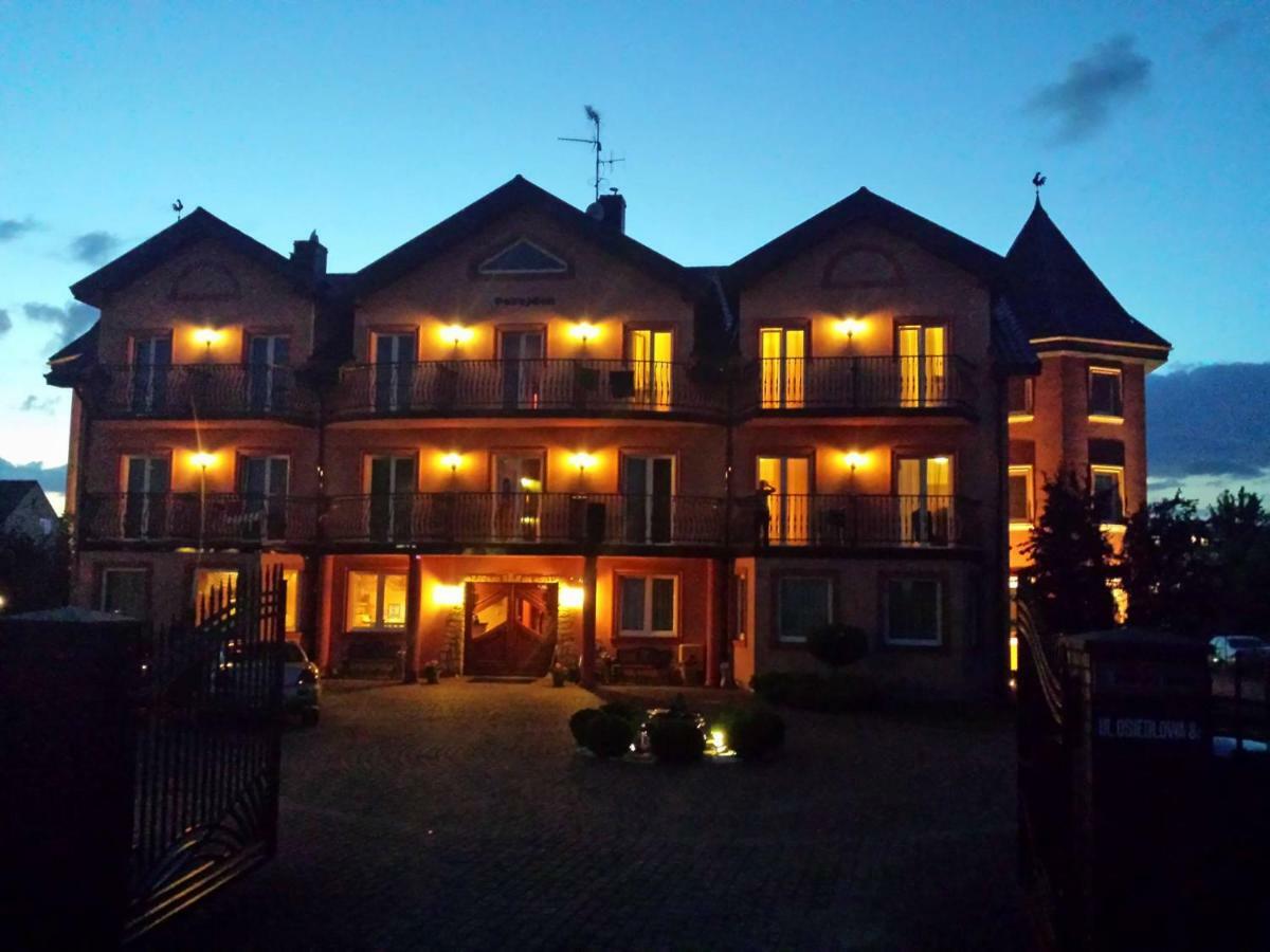 Posejdon Bed and Breakfast Ustronie Morskie Exteriör bild